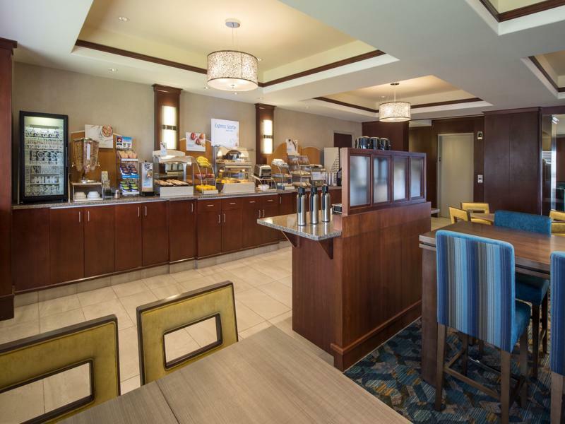 Holiday Inn Express Hotel & Suites Sherwood Park-Edmonton Area By Ihg Ngoại thất bức ảnh